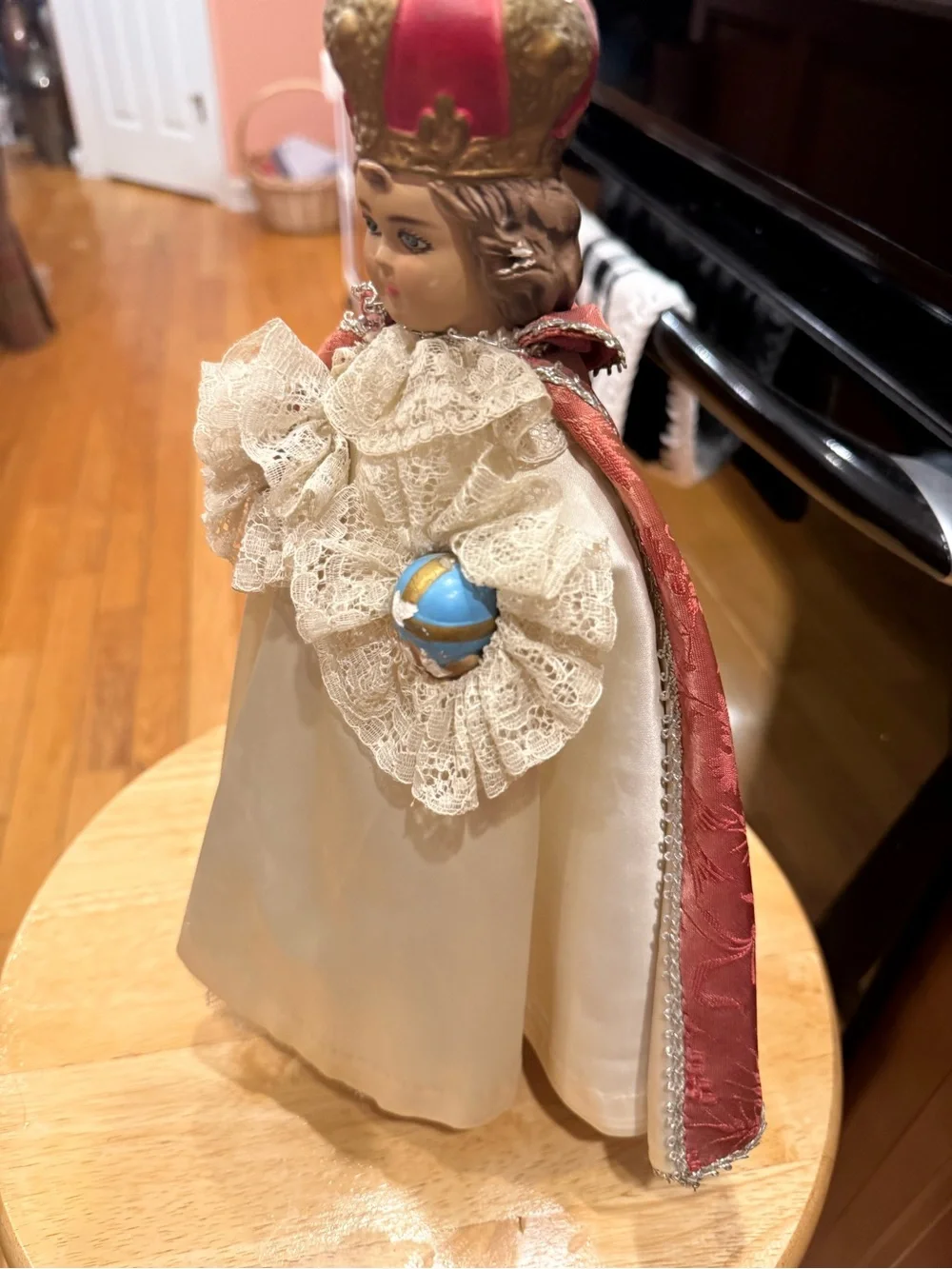 Vintage Statue of infant Jesus of Prague-